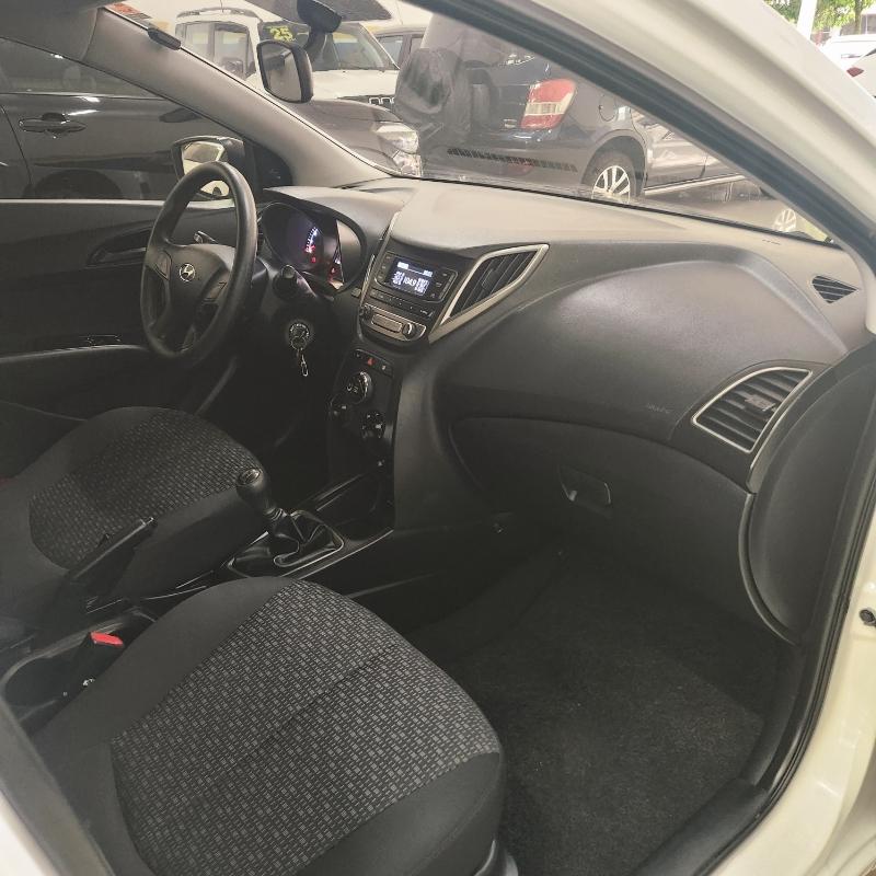 HYUNDAI HB 20 Hatch - Foto