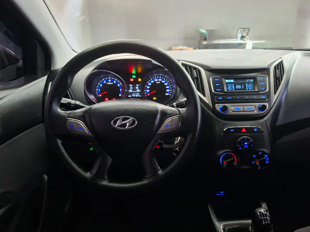 HYUNDAI HB 20 Sedan - Foto