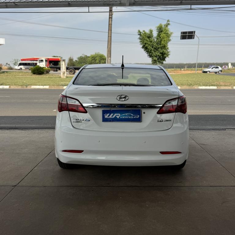 HYUNDAI HB 20 Sedan - Foto