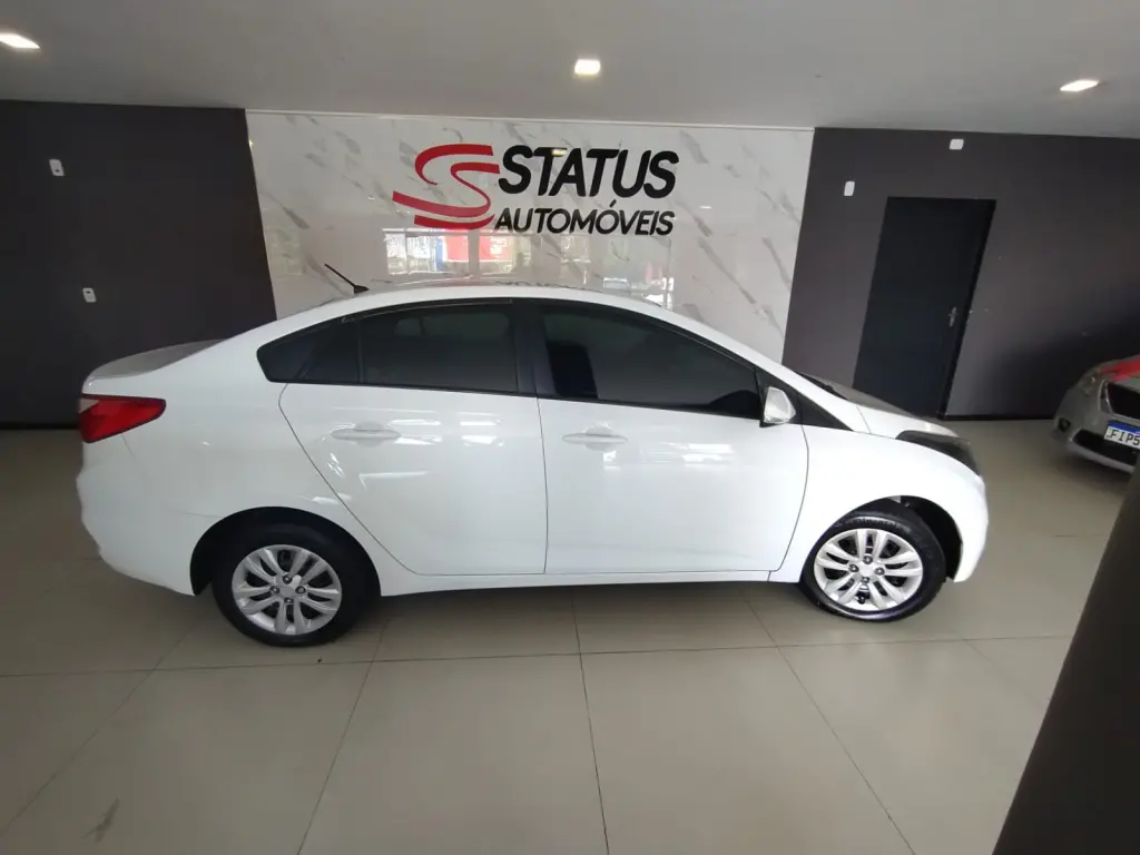 HYUNDAI HB 20 Sedan - Foto