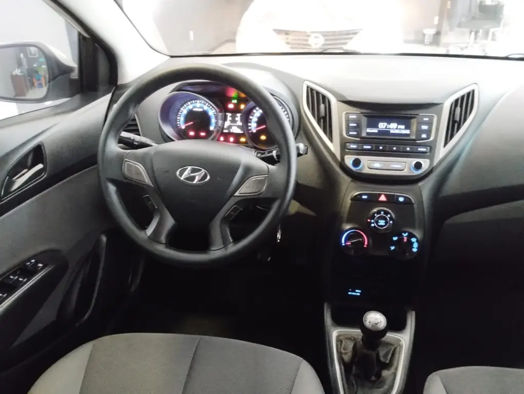 HYUNDAI HB 20 Sedan - Foto