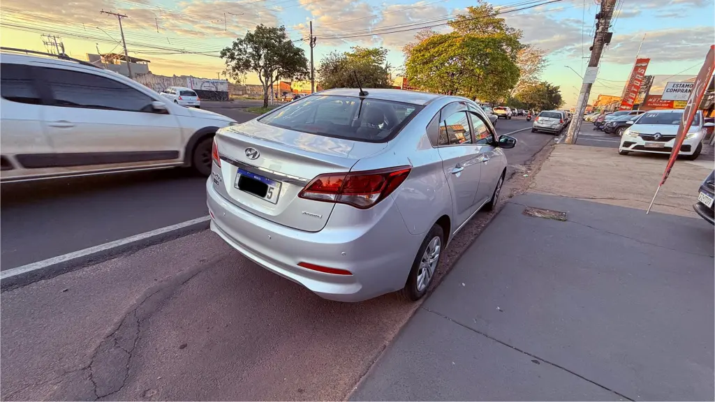 HYUNDAI HB 20 Sedan - Foto