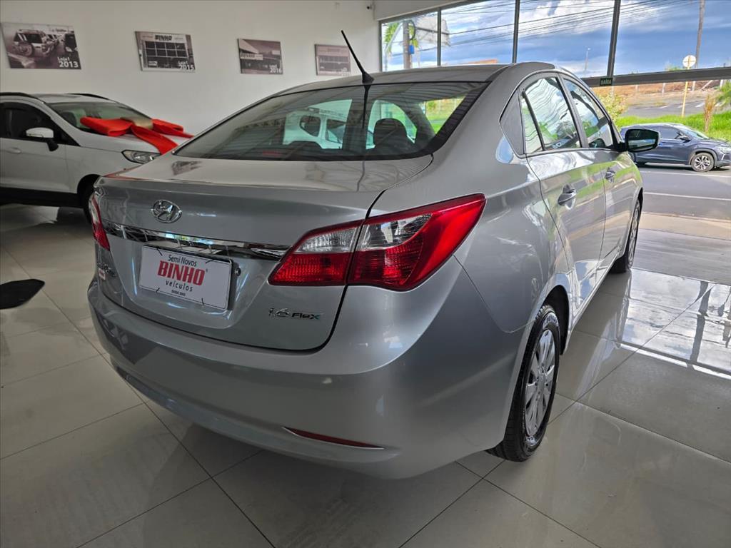 HYUNDAI HB 20 Sedan - Foto