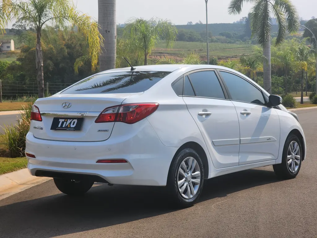 HYUNDAI HB 20 Sedan - Foto