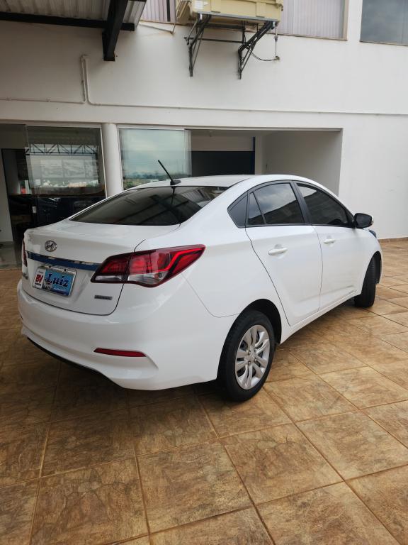 HYUNDAI HB 20 Sedan - Foto