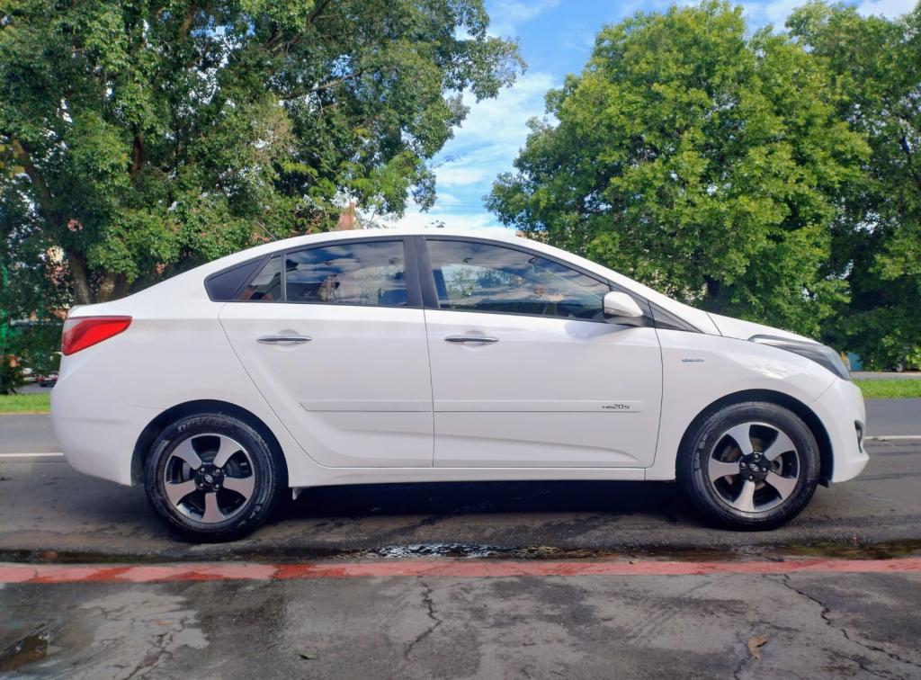 HYUNDAI HB 20 Sedan - Foto