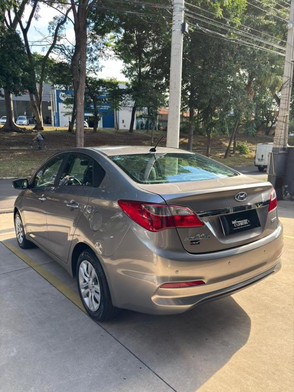 HYUNDAI HB 20 Sedan - Foto
