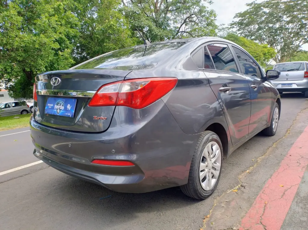 HYUNDAI HB 20 Sedan - Foto