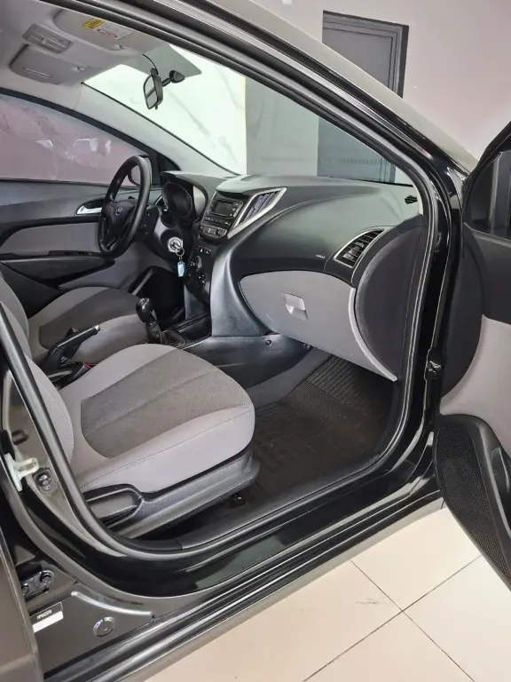 HYUNDAI HB 20 Sedan - Foto