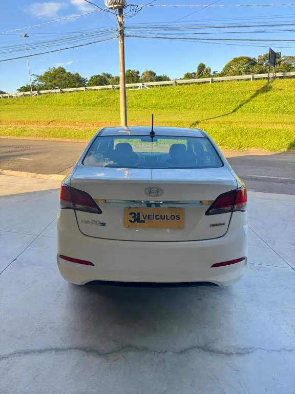 HYUNDAI HB 20 Sedan - Foto