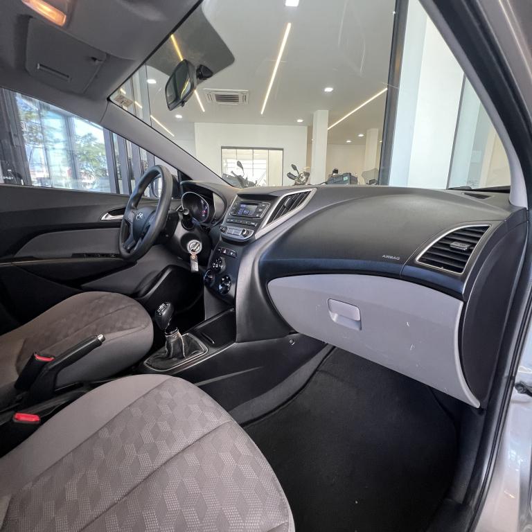 HYUNDAI HB 20 Sedan - Foto