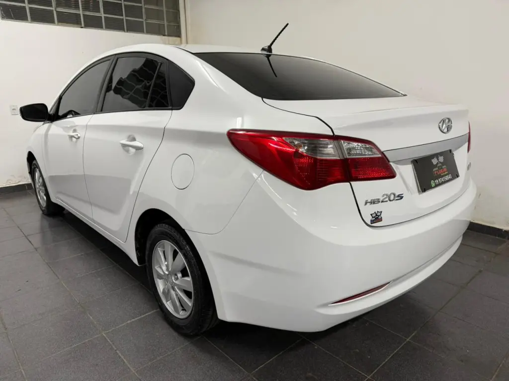 HYUNDAI HB 20 Sedan - Foto