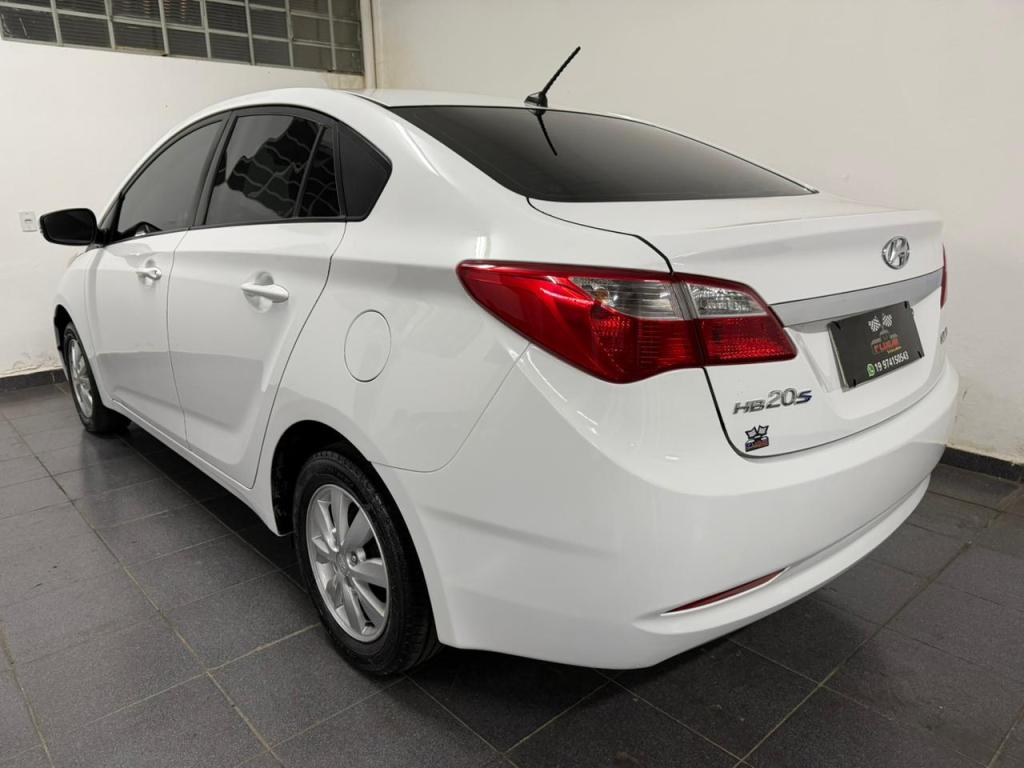 HYUNDAI HB 20 Sedan - Foto