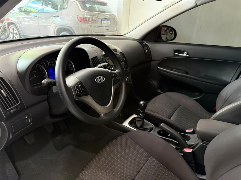 HYUNDAI I30 - Foto