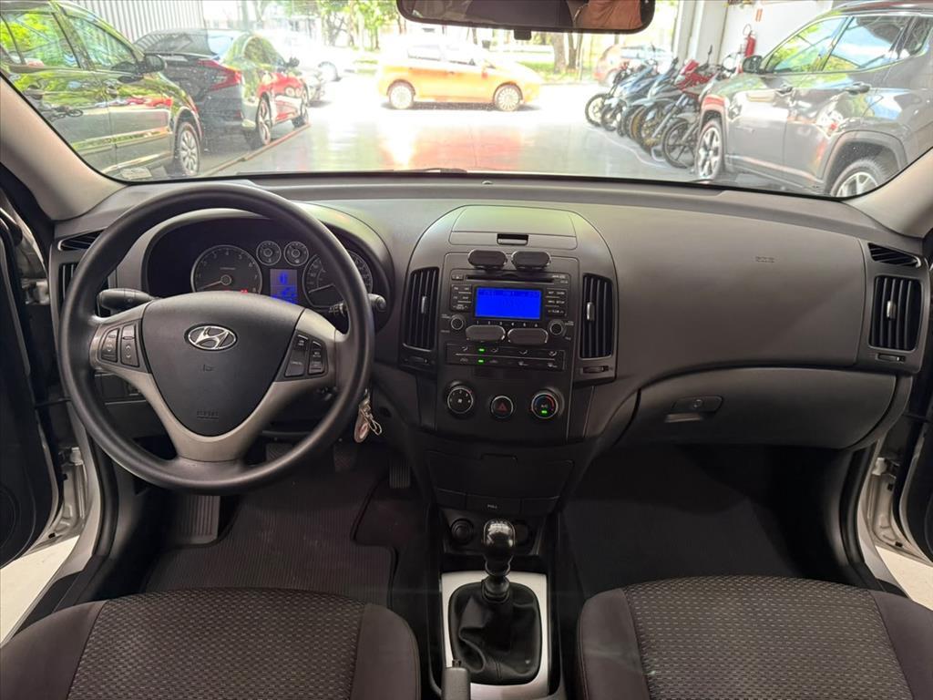 HYUNDAI I30 - Foto