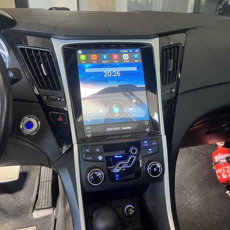 HYUNDAI Sonata - Miniatura