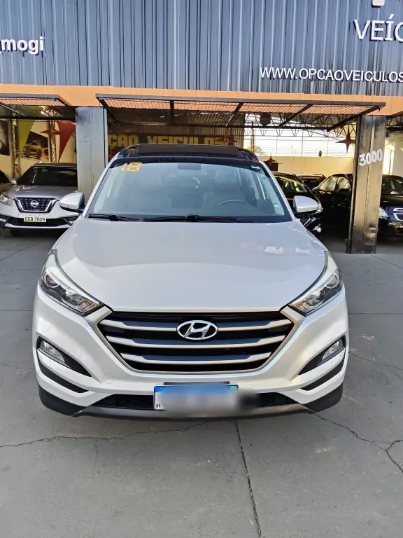 HYUNDAI Tucson - Foto