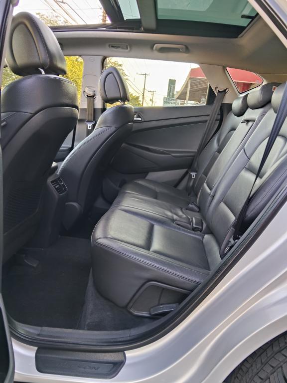 HYUNDAI Tucson - Foto