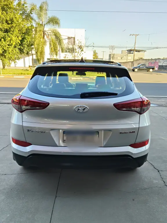 HYUNDAI Tucson - Foto