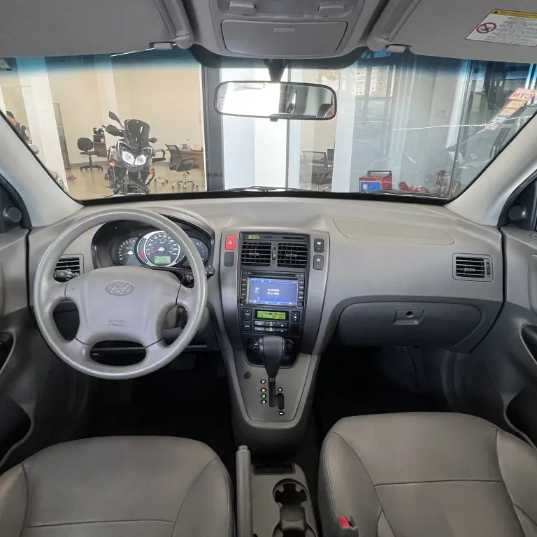 HYUNDAI Tucson - Miniatura