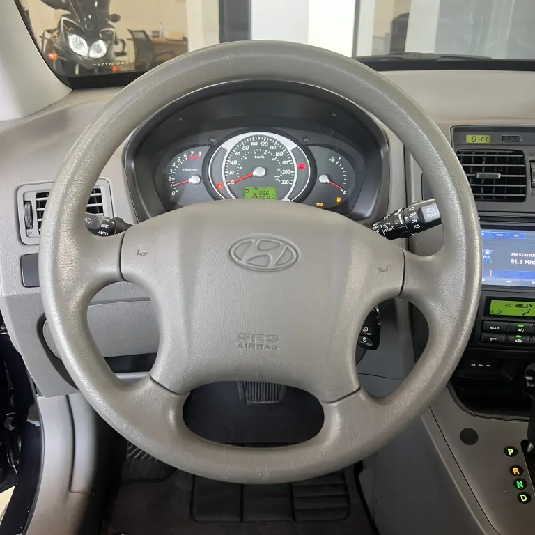 HYUNDAI Tucson - Miniatura