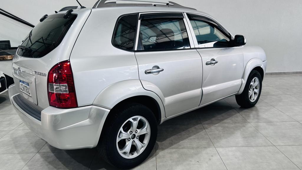 HYUNDAI Tucson - Foto