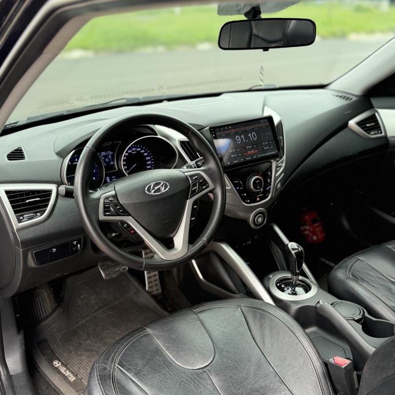 HYUNDAI Veloster - Foto