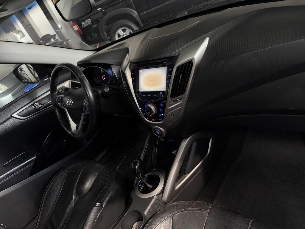 HYUNDAI Veloster - Foto