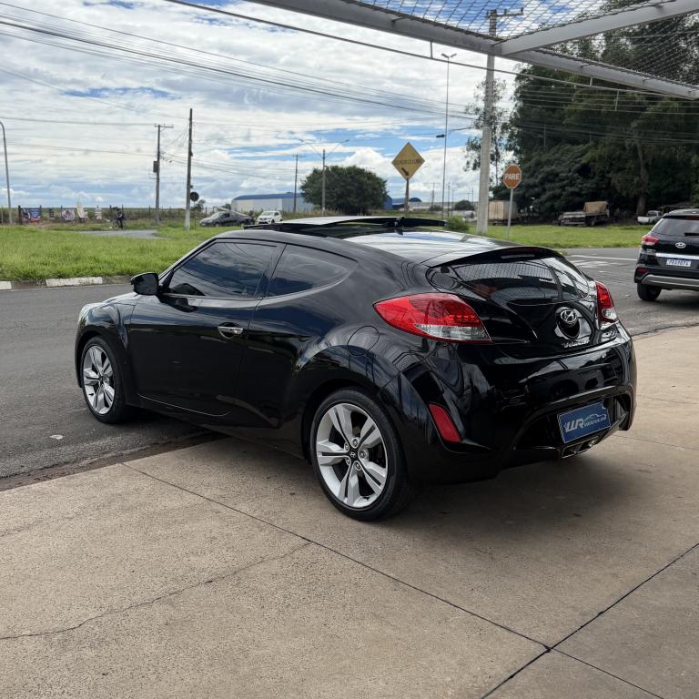 HYUNDAI Veloster - Foto