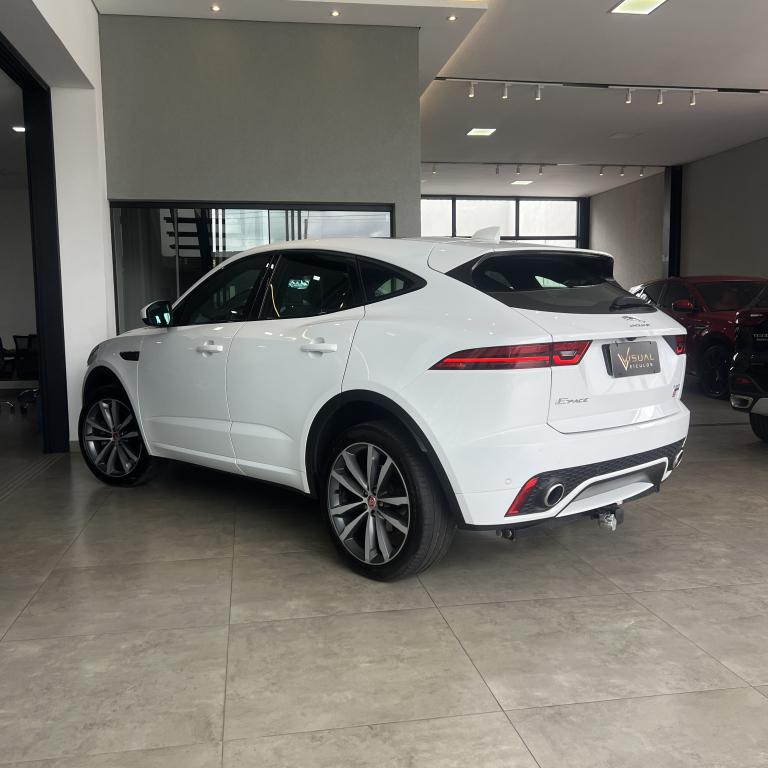 JAGUAR E-Pace - Foto