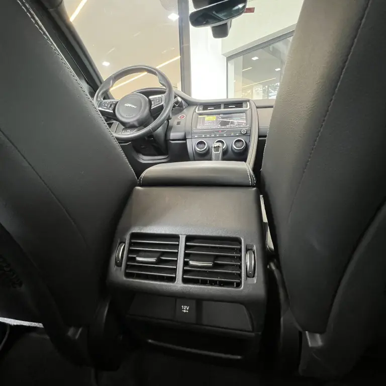 JAGUAR E-Pace - Foto