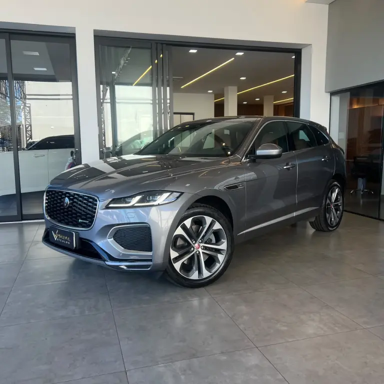 JAGUAR F-Pace