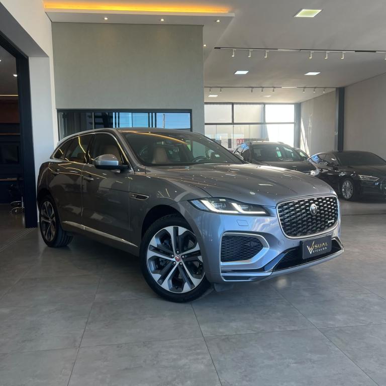 JAGUAR F-Pace - Foto