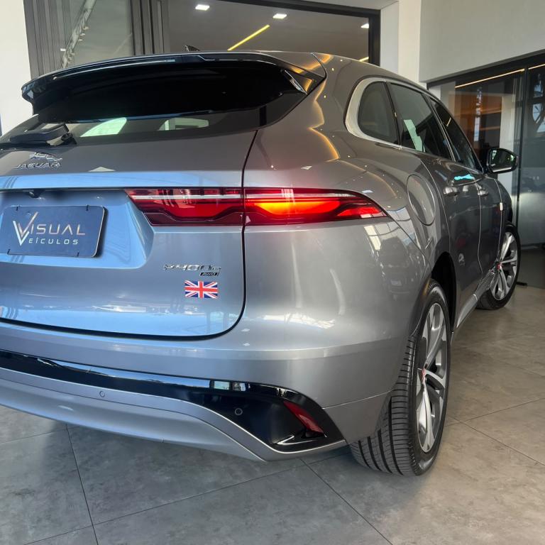 JAGUAR F-Pace - Foto