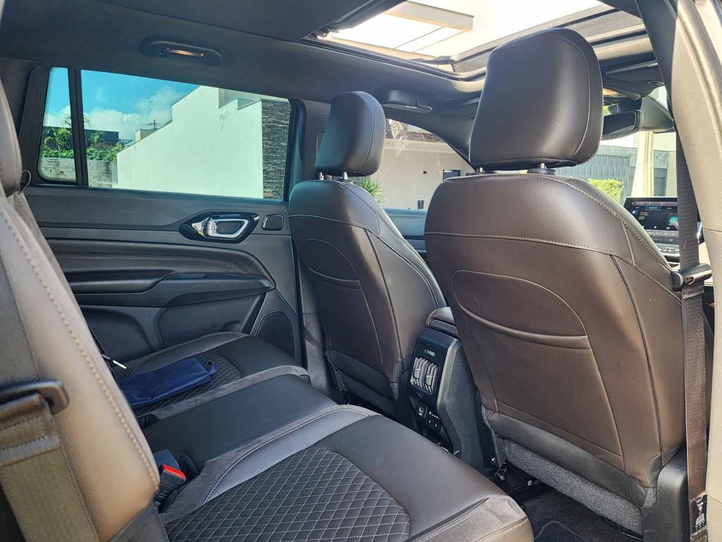 JEEP Commander - Foto