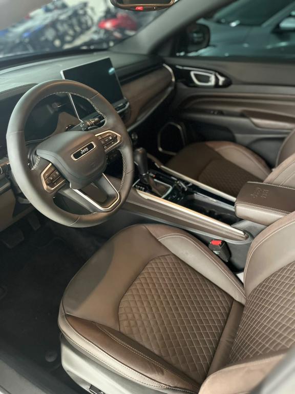 JEEP Commander - Foto