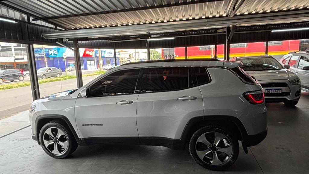 JEEP Compass - Foto