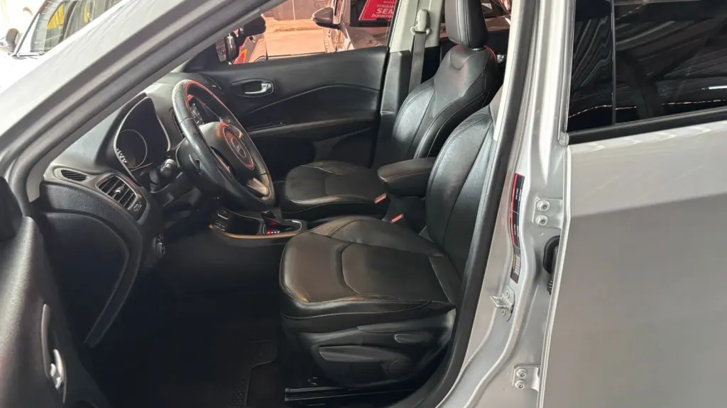JEEP Compass - Foto