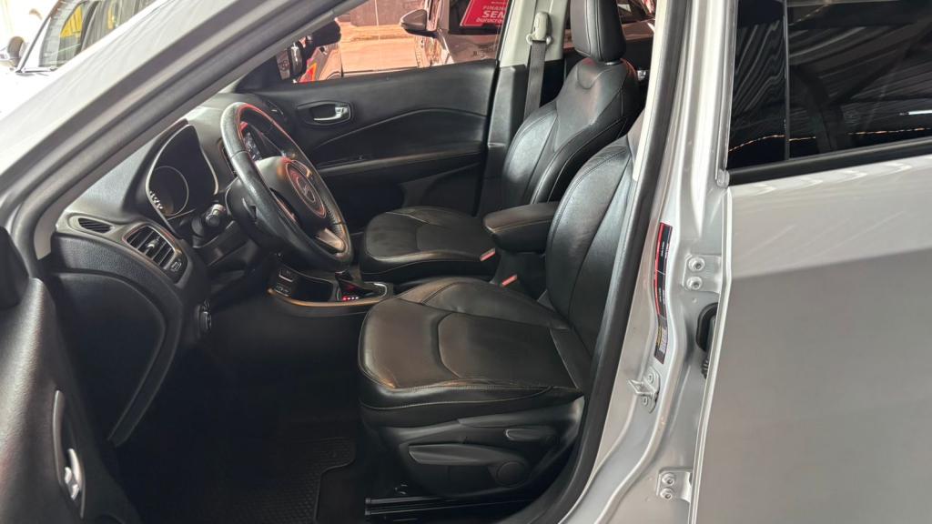 JEEP Compass - Foto