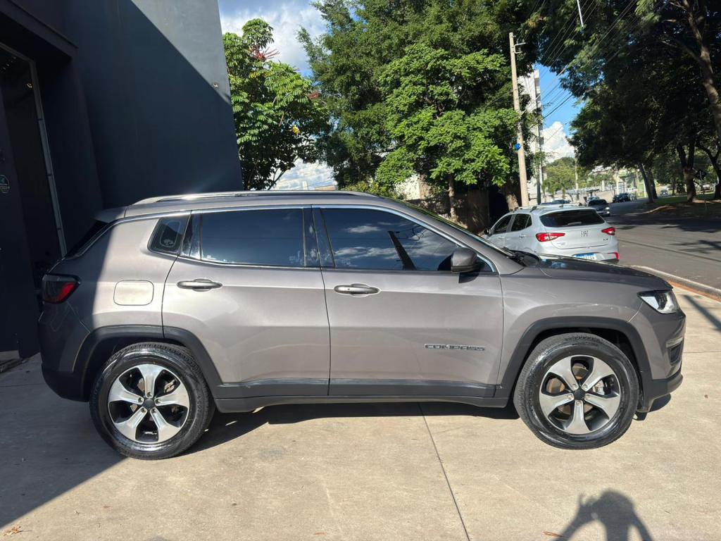 JEEP Compass - Foto