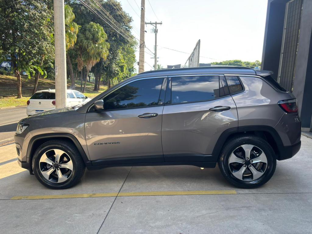 JEEP Compass - Foto