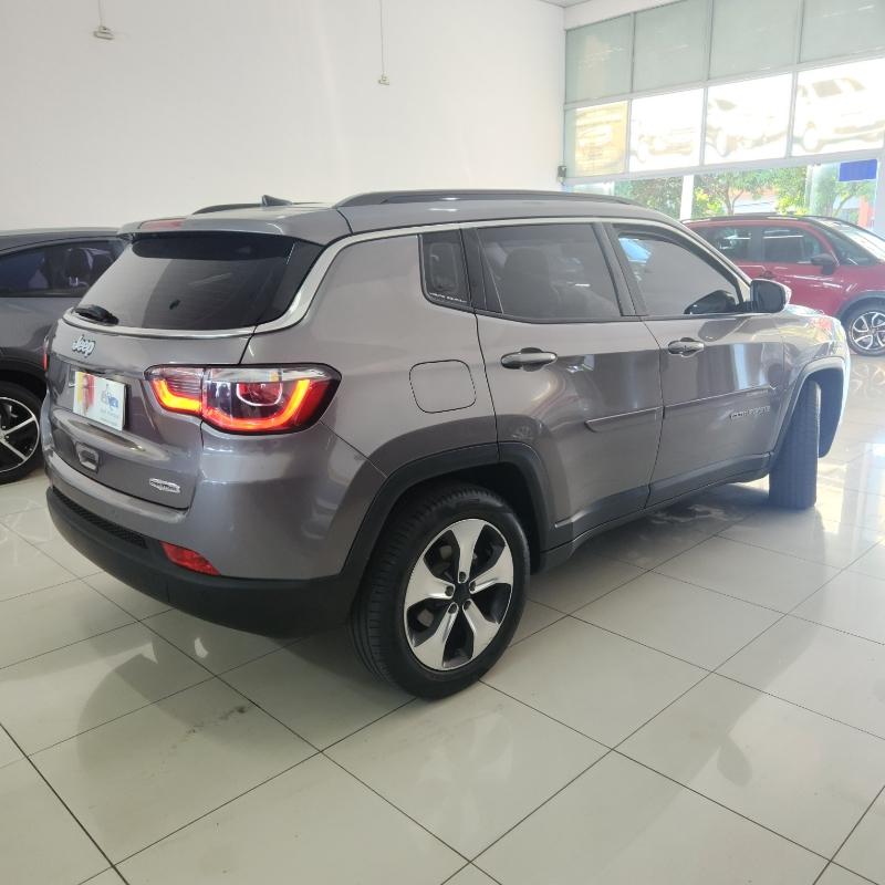 JEEP Compass - Foto