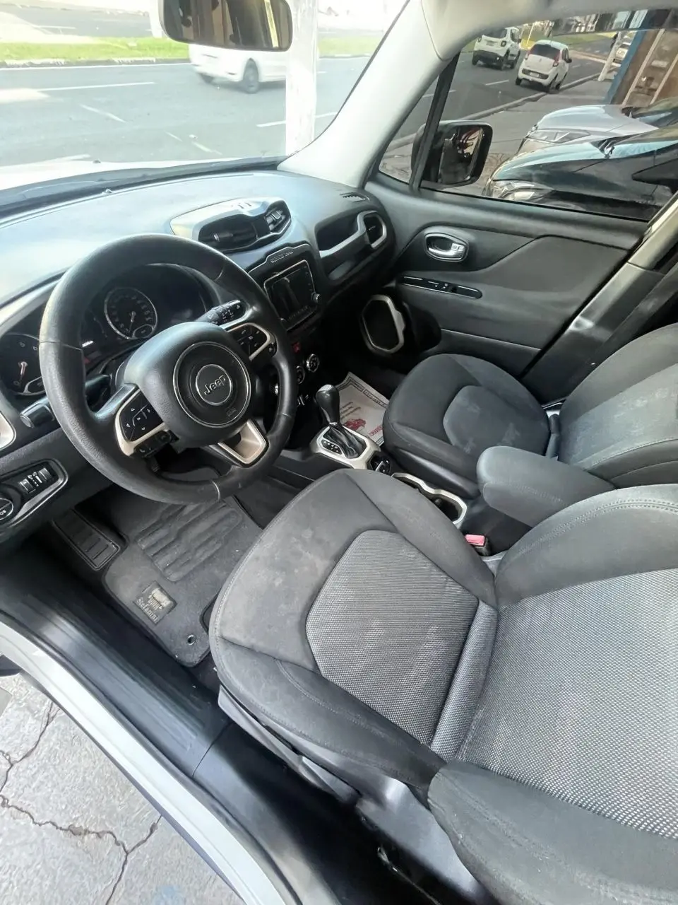 JEEP Renegade - Foto