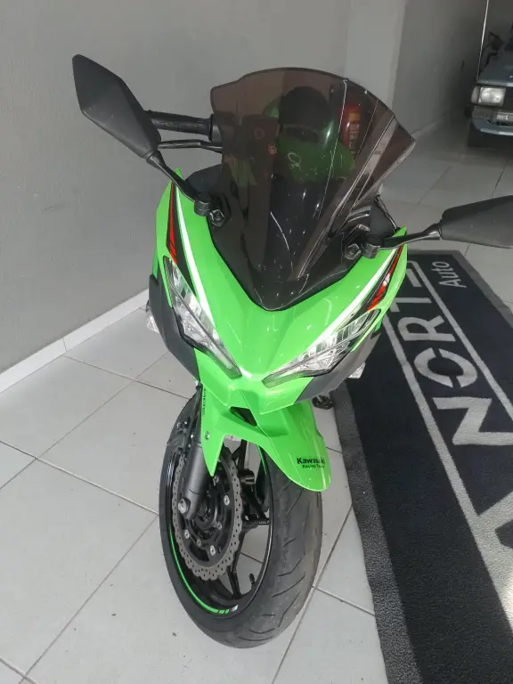 KAWASAKI Ninja 400