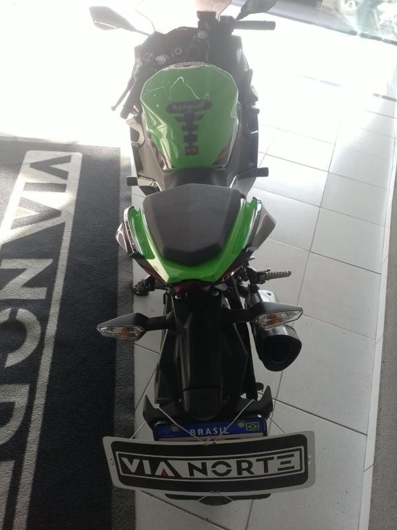 KAWASAKI Ninja 400 - Foto