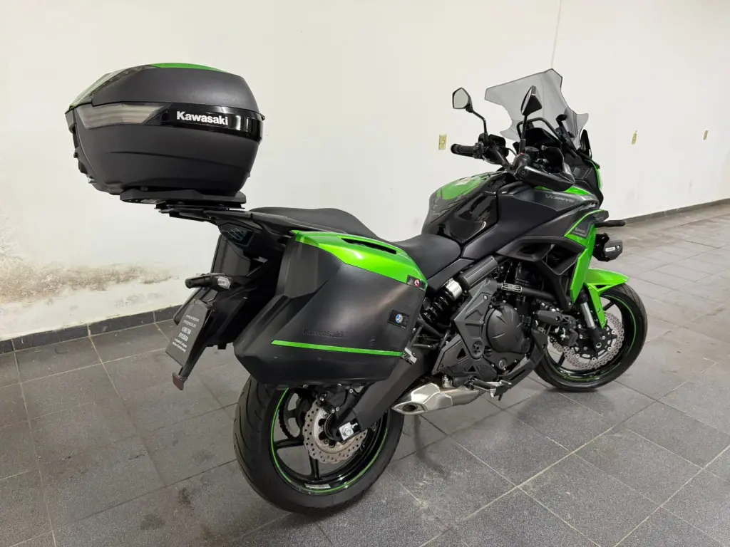 KAWASAKI Versys Tourer 650 - Foto