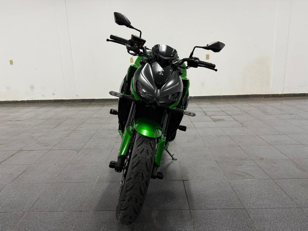 KAWASAKI Z 1000 - Foto