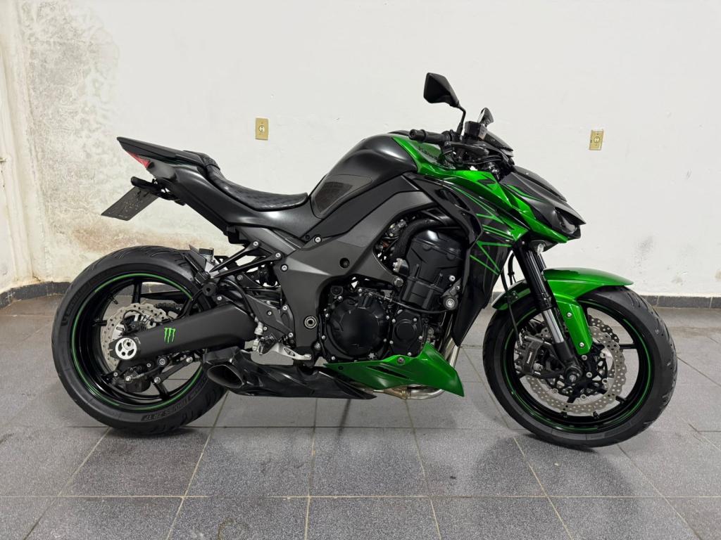 KAWASAKI Z 1000 - Foto