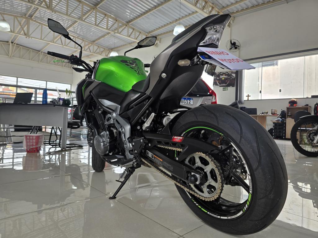 KAWASAKI Z 900 - Foto