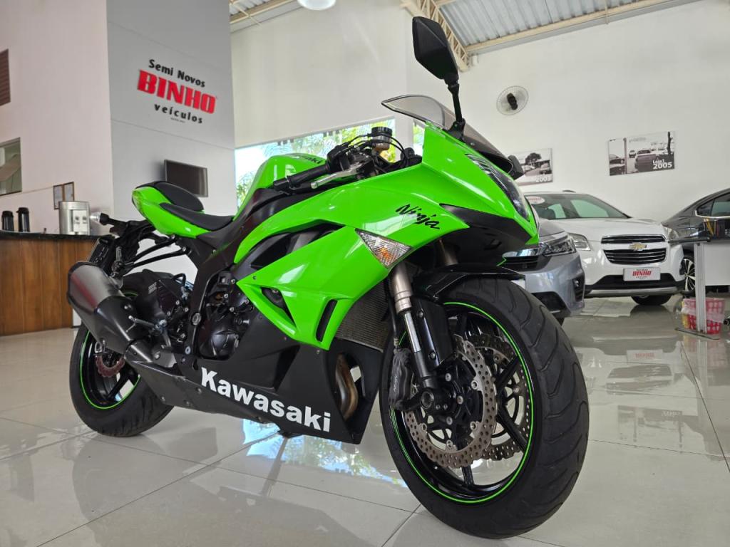 KAWASAKI ZX 6 R